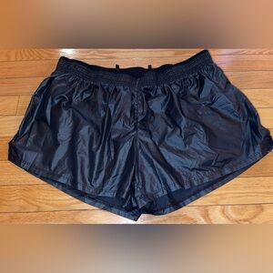 Nike Black Wet Look Brief Lined Athletic Running Shorts SU211001USV Women’s XL